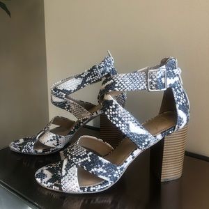 Wooden Heel never worn